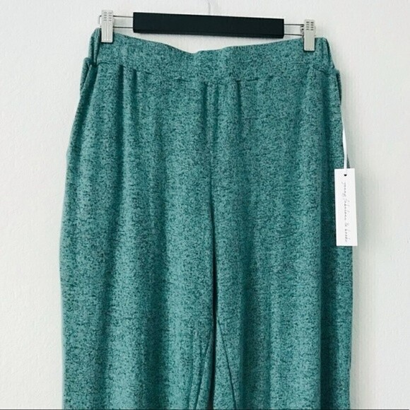 New! Young Fabulous & Broke 2 Piece Matching Joggers Hooded Cardigan Set - Picture 11 of 16